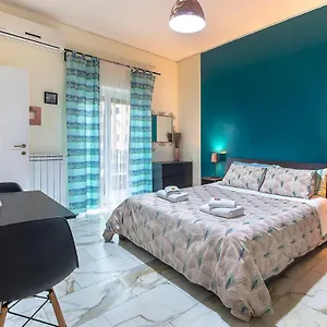 https://bed-and-breakfast-zoe.it-romehotels.com